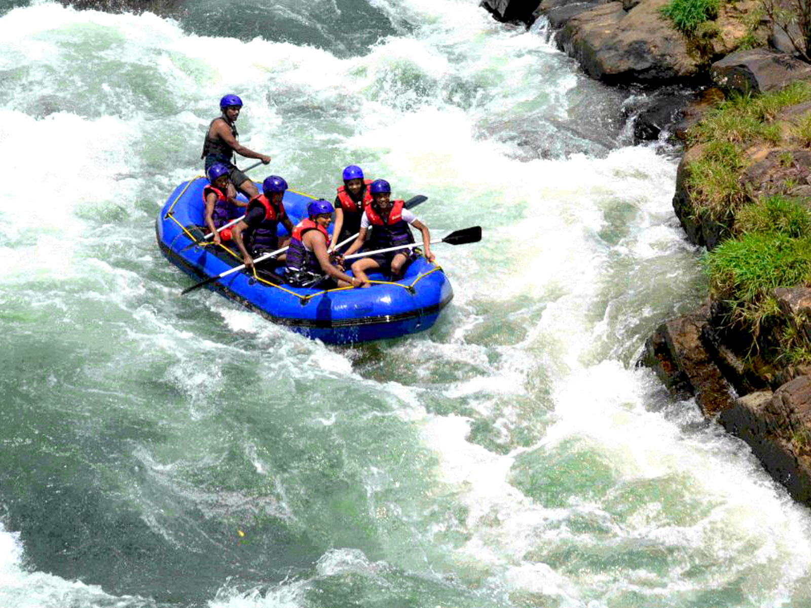 Kithulgala white water rafting.